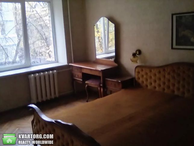 Rent out 3-room apartment. Киев,  Чигорина — photo 2