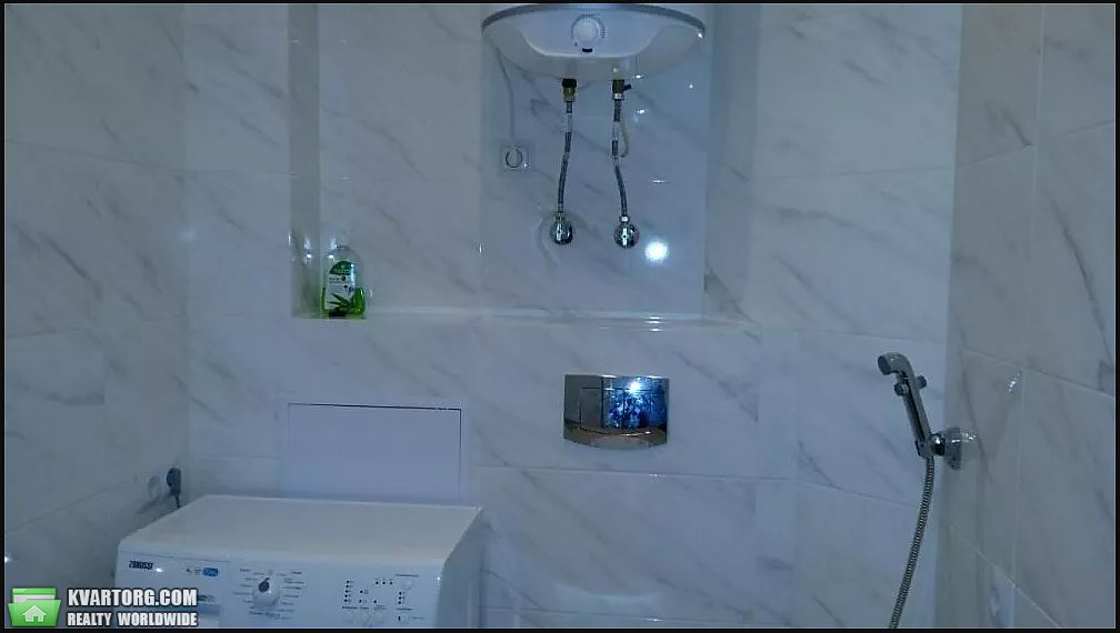 Rent out 2-room apartment. Киев, ул. Гмыри — photo 2