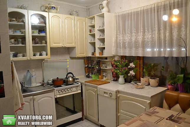 Sell 3-room apartment. Киев, Оболонская пл — photo 1