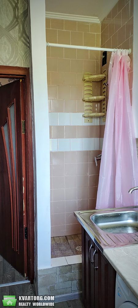 Rent out 1-room apartment. Киев,  Набережно-Луговая — photo 6