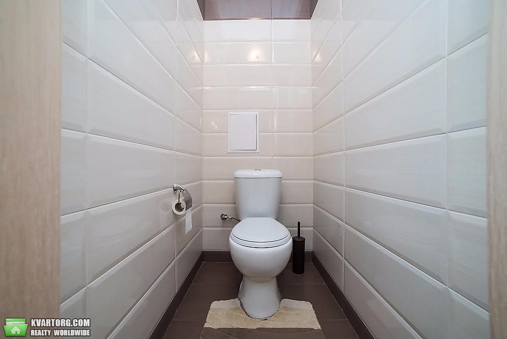 Rent out 2-room apartment. Киев, Сикорского ул. — photo 8