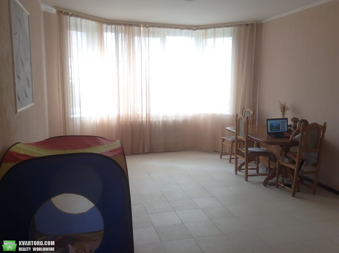 Sell 2-room apartment. Киев,  Бажана — photo 3