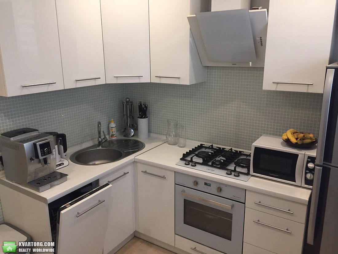 Rent out 2-room apartment. Киев,  Севастопольская — photo 3