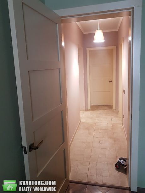 Sell 2-room apartment. Киев,  Лебедева — photo 2