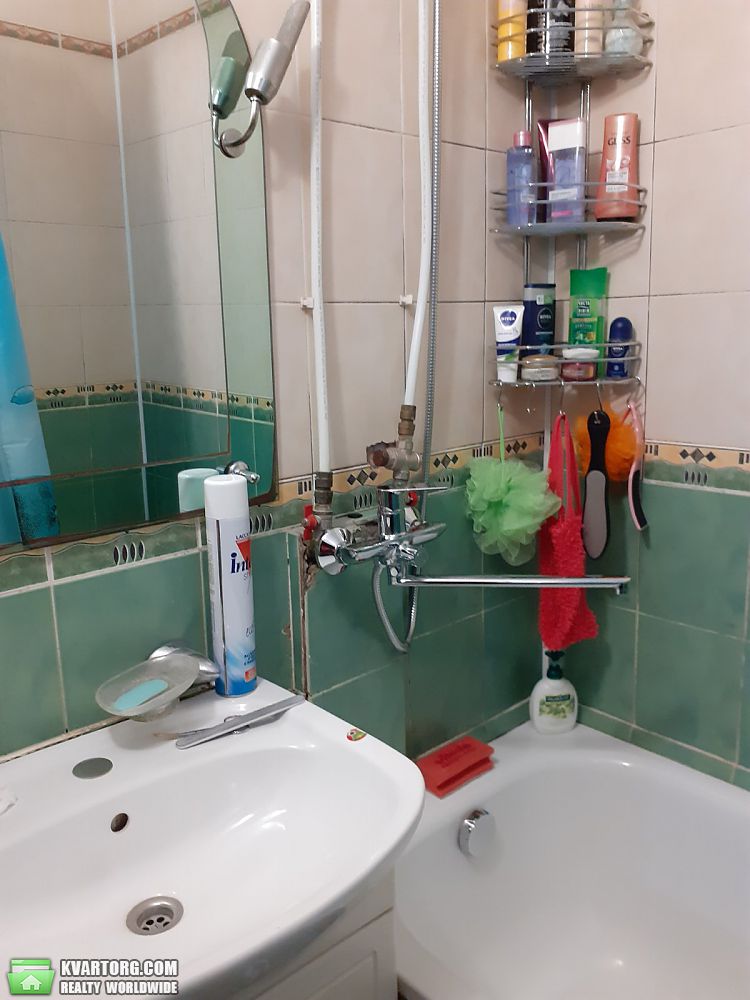 Rent out 2-room apartment. Киев,  Миропольская — photo 9
