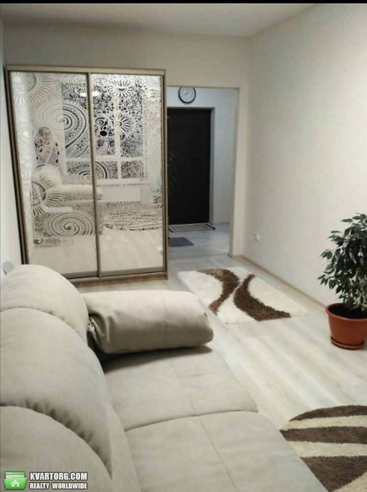 Sell 2-room apartment. Киев, Л. Украинки — photo 3