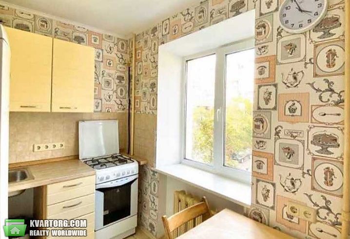 Sell 3-room apartment. Киев,  Ломоносова — photo 1
