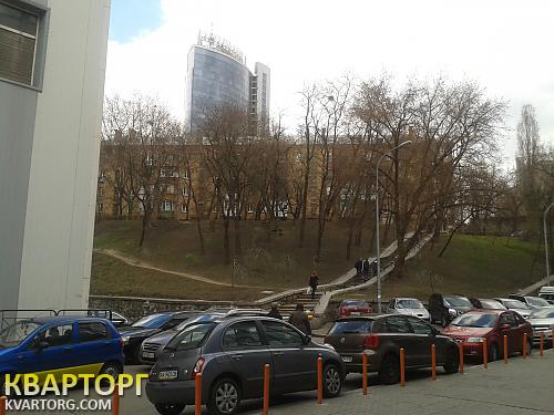 Rent out 2-room apartment. Киев, Госпитальная — photo 2