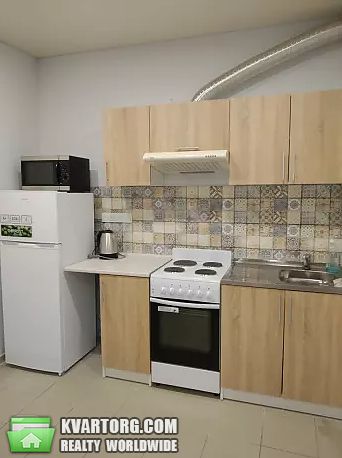Rent out 2-room apartment. Киев,  Харьковское шоссе — photo 3