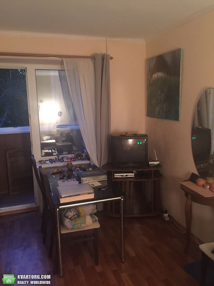 Sell 1-room apartment. Киев,  Новомостицкая — photo 3