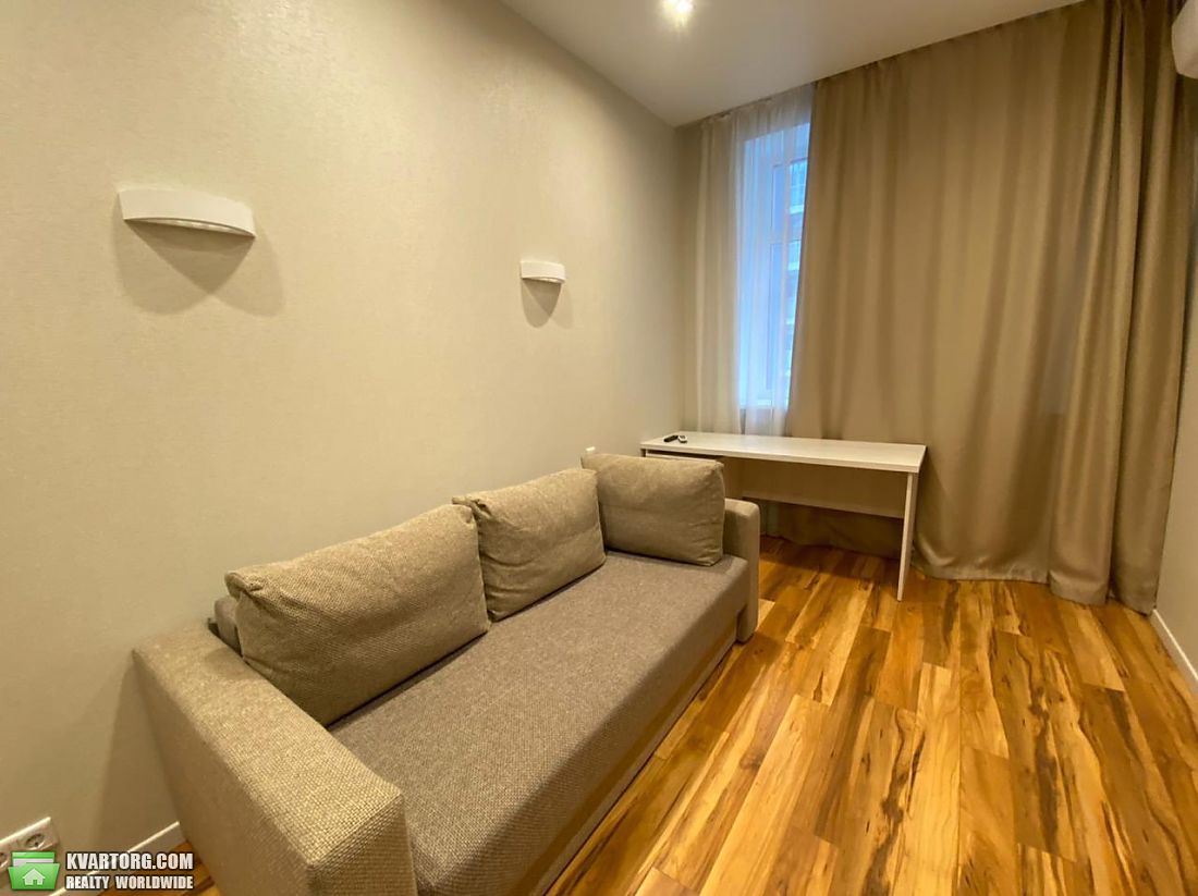 Sell 3-room apartment. Днепропетровск, Клары Цеткин — photo 3