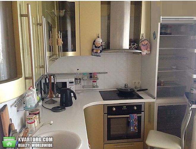 Sell 3-room apartment. Киев,  Маяковского — photo 1