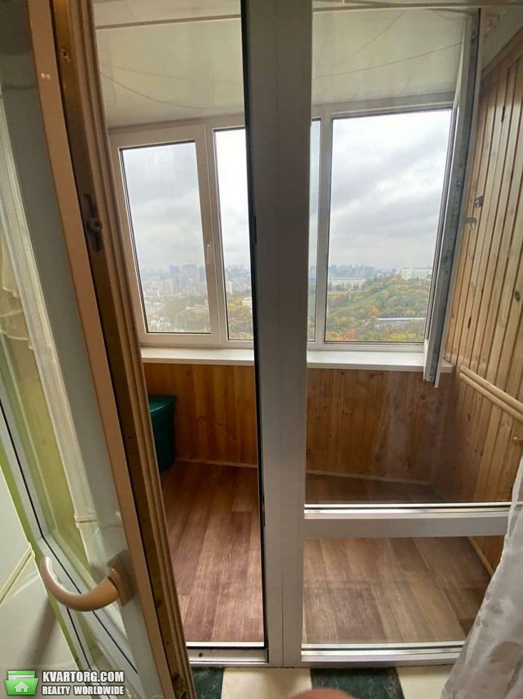 Sell 1-room apartment. Киев,  Волгоградская — photo 10