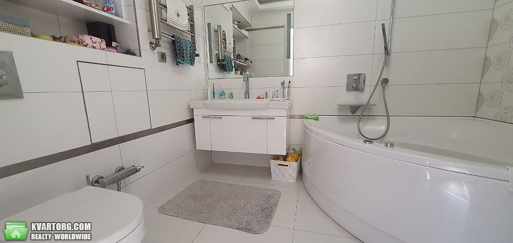 Sell 4-room apartment. Киев,  Вышгородская — photo 8