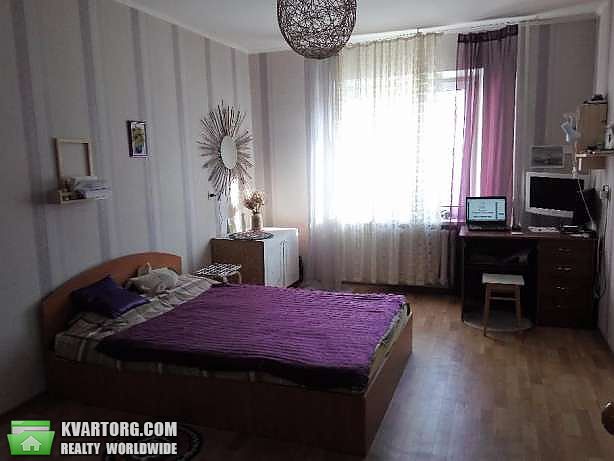Sell 2-room apartment. Киев,  Пчелки — photo 1