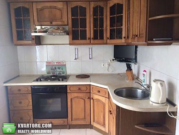 Rent out 2-room apartment. Киев,  Ревуцкого — photo 5