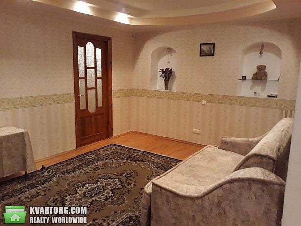Rent out 2-room apartment. Киев,  Пироговского — photo 2