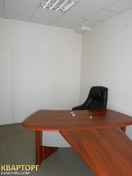 Rent out office. Киев,  Верхний Вал — photo 1