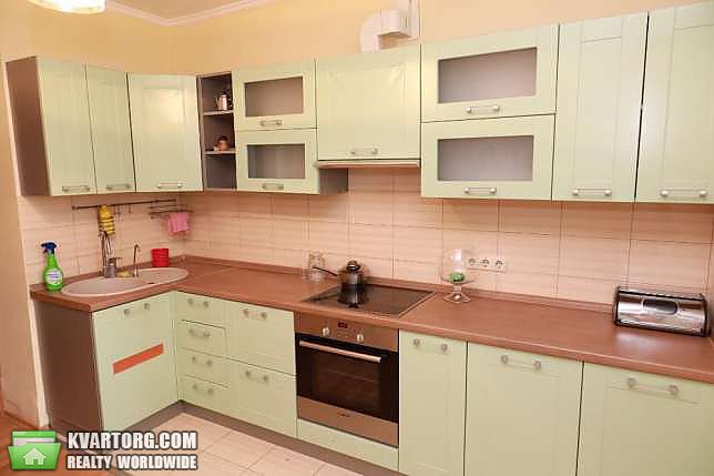 Rent out 1-room apartment. Киев,  Урловская — photo 1