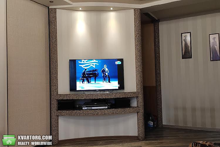Sell 3-room apartment. Киев,  Отрадный пр — photo 1