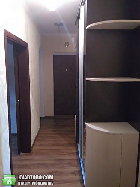 Sell 3-room apartment. Киев,  Урловская — photo 4