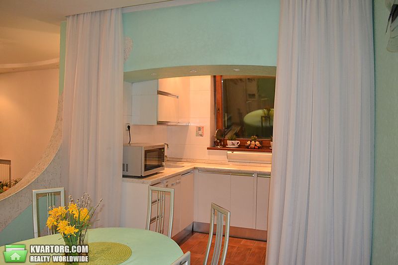 Sell 4-room apartment. Днепропетровск, Клары Цеткин — photo 4