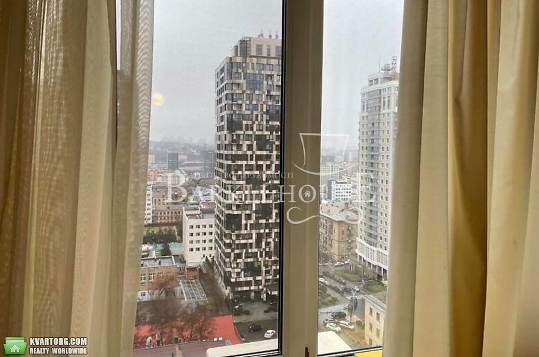 Rent out 2-room apartment. Киев,  Барбюса — photo 8