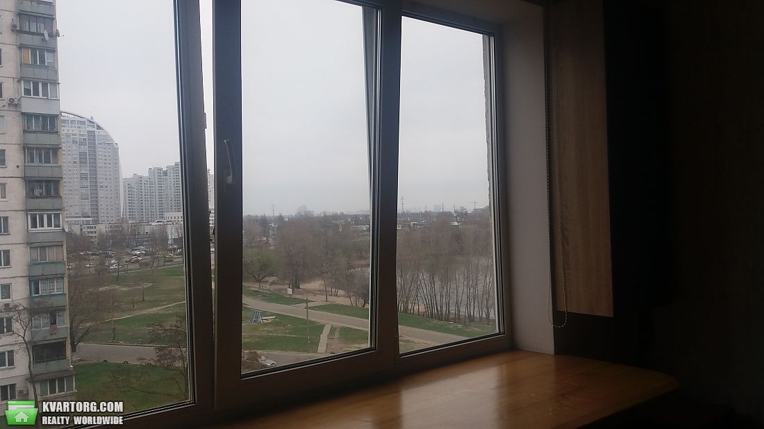 Sell 1-room apartment. Киев,  Приозерная — photo 1