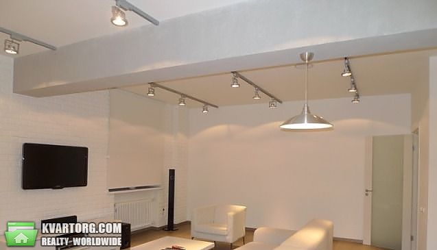 Rent out 2-room apartment. Киев,  Гришко — photo 2