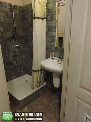 Sell 2-room apartment. Киев,  Соломенская — photo 4