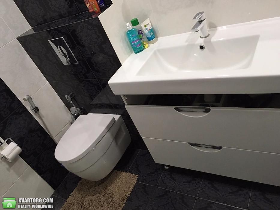 Sell 2-room apartment. Киев,  Комбинатная — photo 8