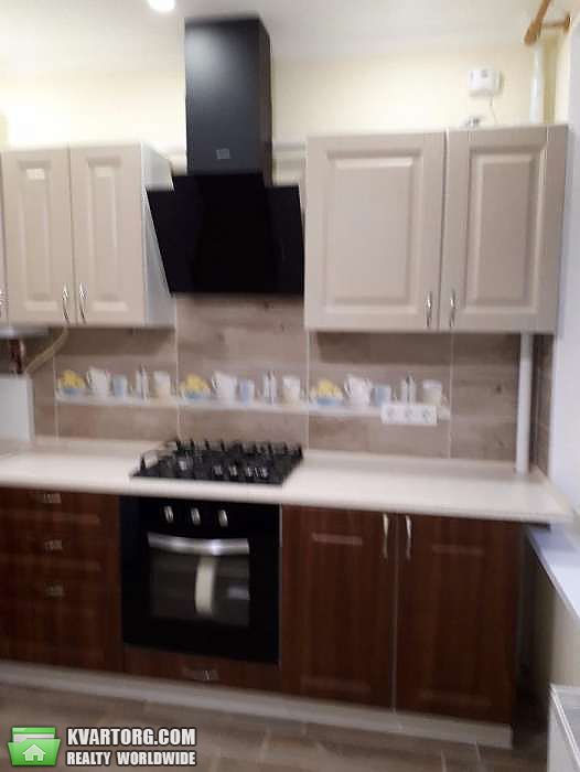 Rent out 2-room apartment. Киев, Луценко — photo 7