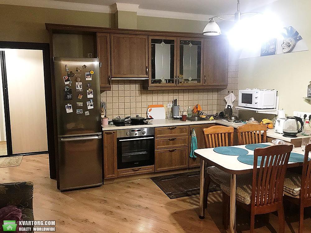 Sell 1-room apartment. Киев,  Автозаводская — photo 1
