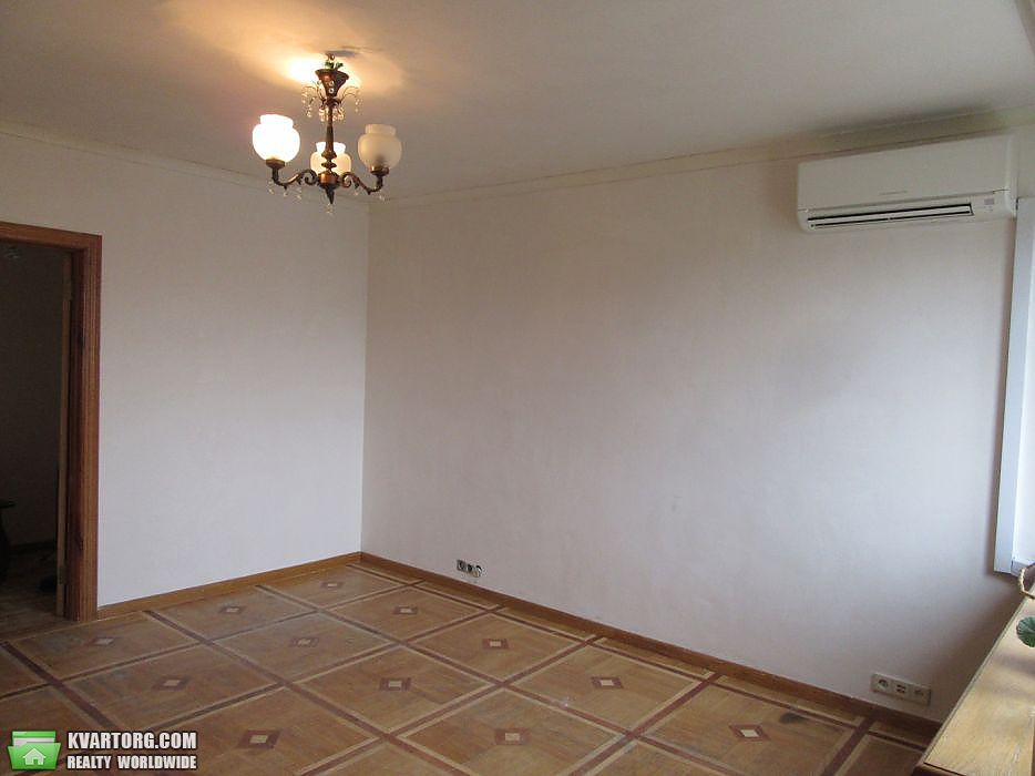 Sell 4-room apartment. Киев,  Антоновича — photo 9