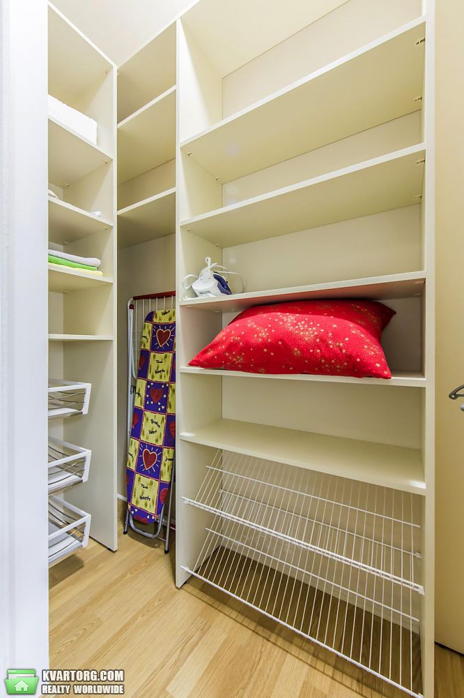 Rent out 2-room apartment. Киев,  Оболонский пр — photo 10
