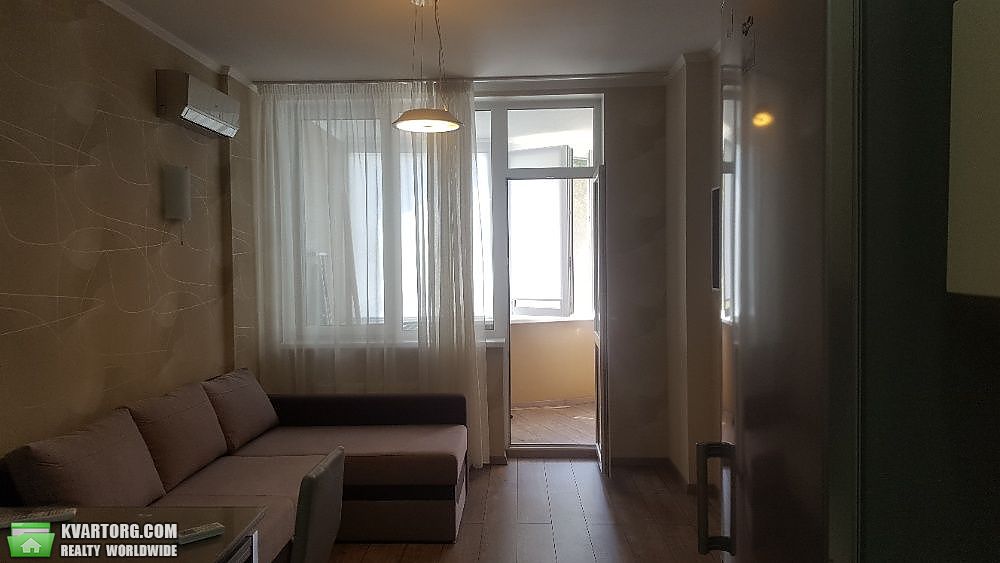 Sell 2-room apartment. Киев,  Вышгородская — photo 4