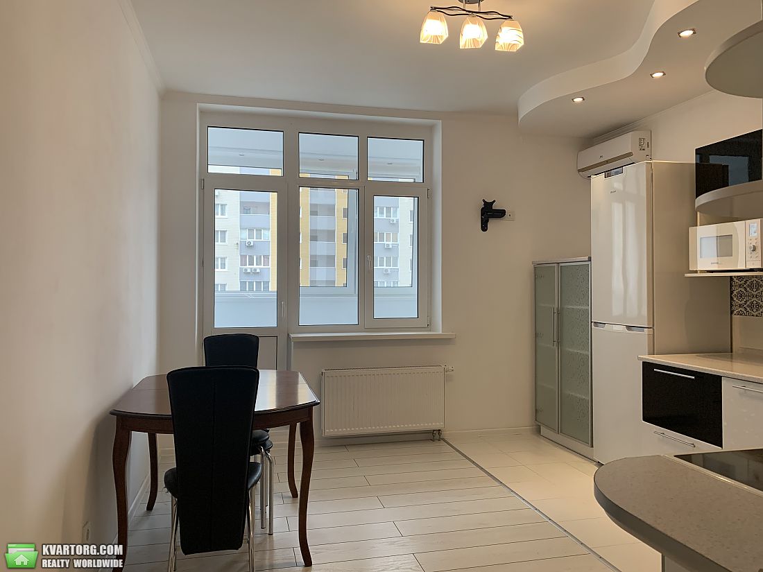 Rent out 1-room apartment. Киев, Елизаветы Чавдар — photo 3