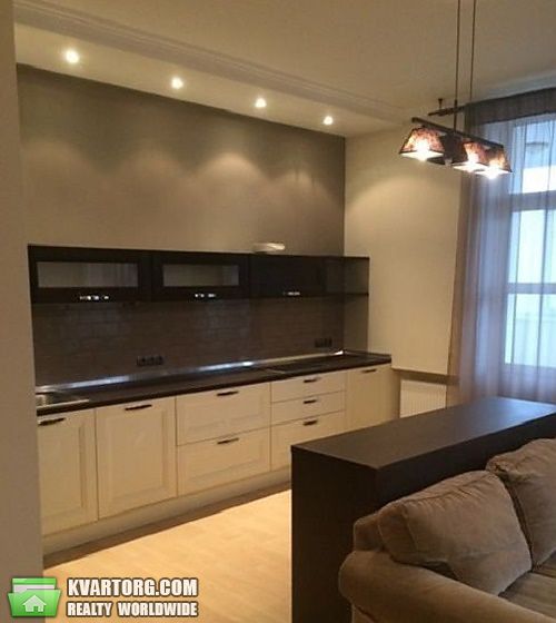 Sell 3-room apartment. Киев, Дмитриевская — photo 1