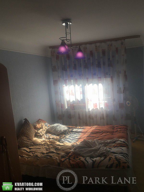 Sell 2-room apartment. Киев,  Мазепы — photo 2