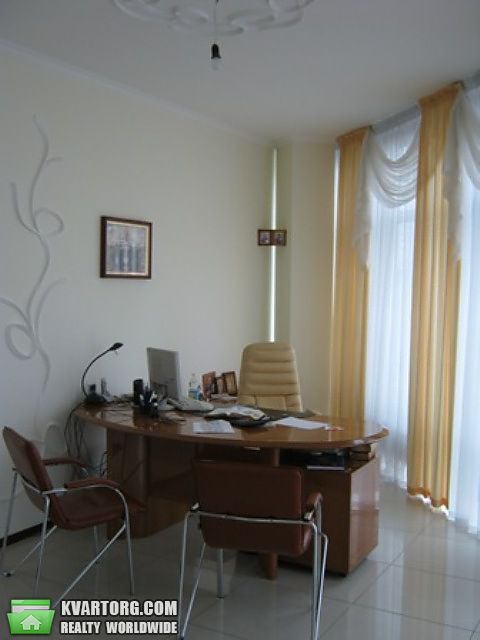 Sell shop. Одесса, Греческая площадь — photo 7