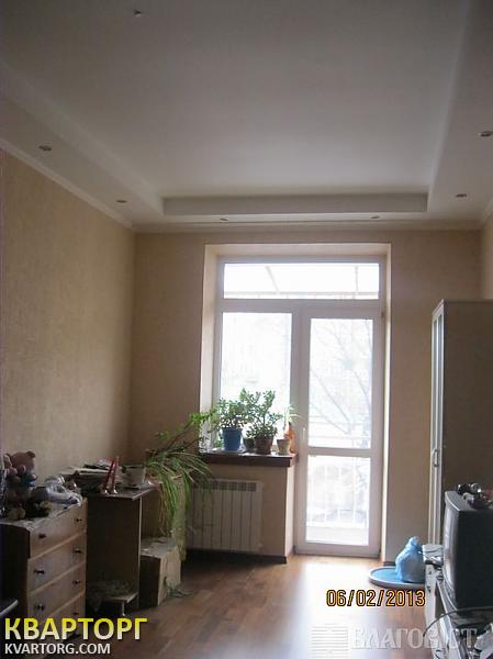 Sell 2-room apartment. Киев,  Почайнинская — photo 5