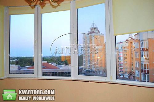 Rent out 4-room apartment. Киев, Героев Сталинграда пр — photo 10