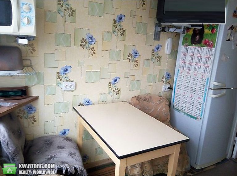 Sell 3-room apartment. Киев,  Приречная — photo 8