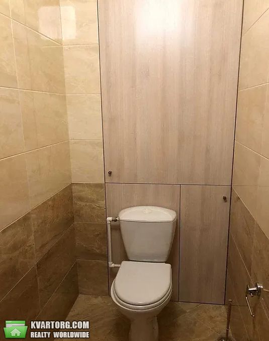 Rent out 2-room apartment. Киев,  Большая Китаевская — photo 7