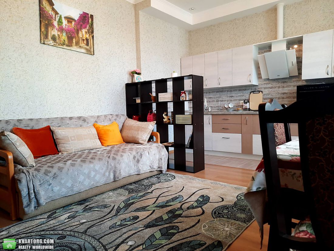 Rent out 1-room apartment. Киев,  Барбюса — photo 1