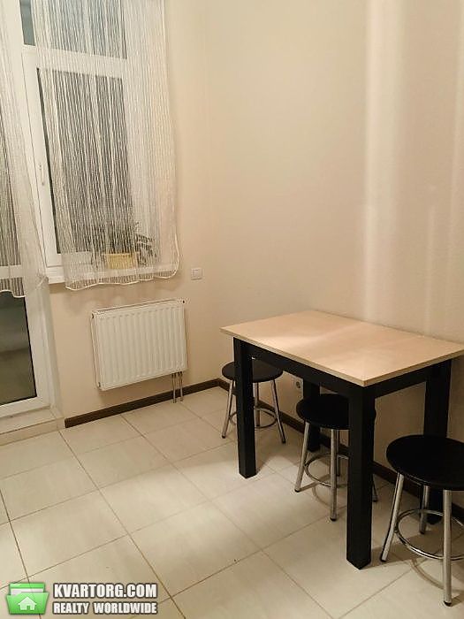 Sell 1-room apartment. Киев,  Воскресенская — photo 4