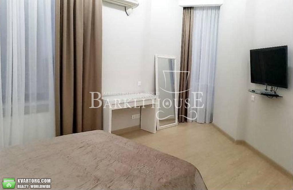 Rent out 2-room apartment. Киев,  Шевченко бул — photo 5