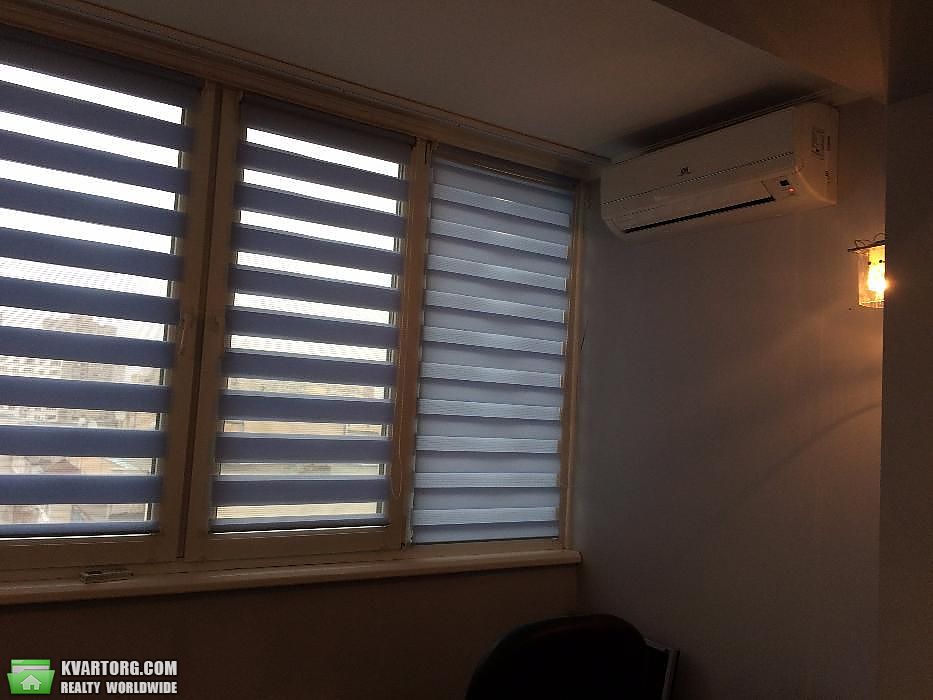 Sell 2-room apartment. Киев,  Бажана — photo 8