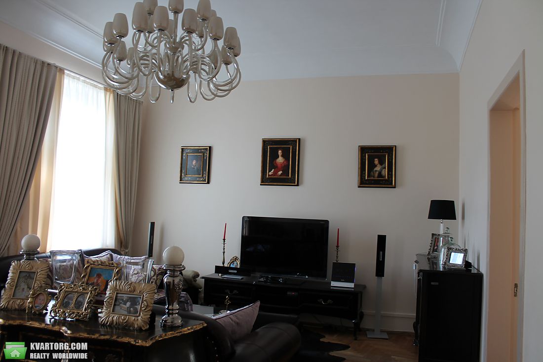 Sell 3-room apartment. Киев,  Золотоворотская — photo 1