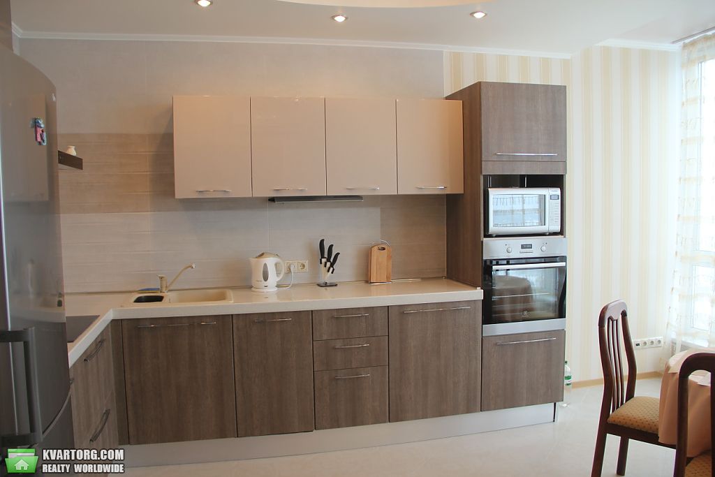 Rent out 2-room apartment. Киев, Елизаветы Чавдар — photo 2